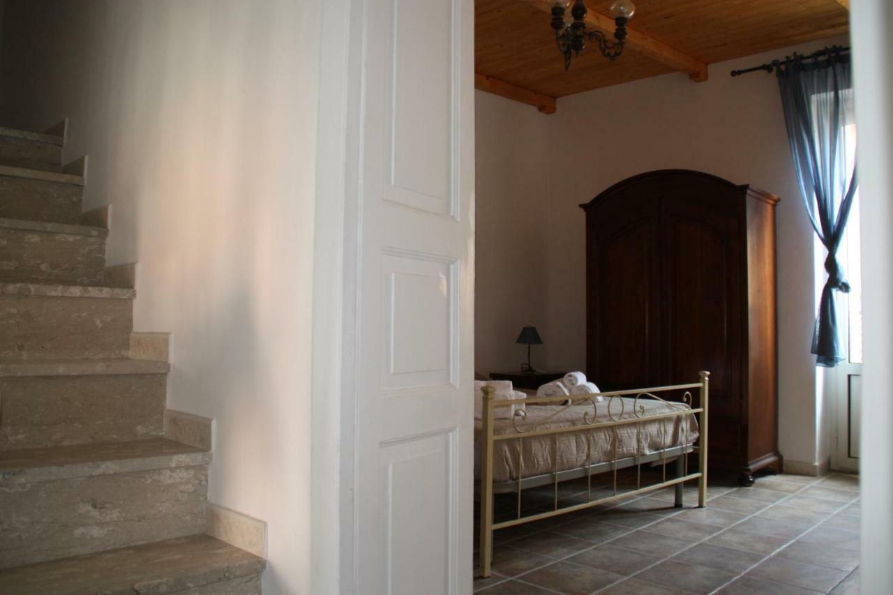 Bed and Breakfast Gaeta Via Indipendenza Экстерьер фото